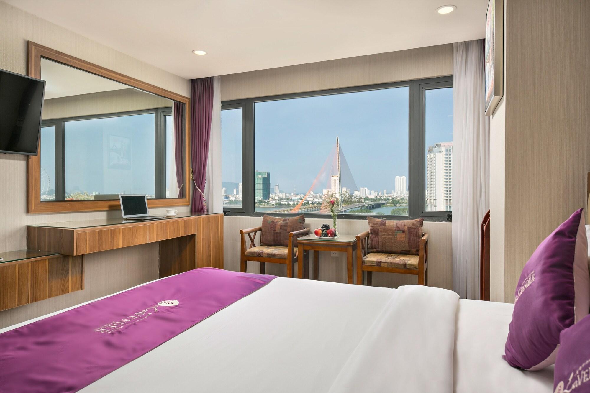 Lavender Riverside Hotel Da Nang Exterior photo