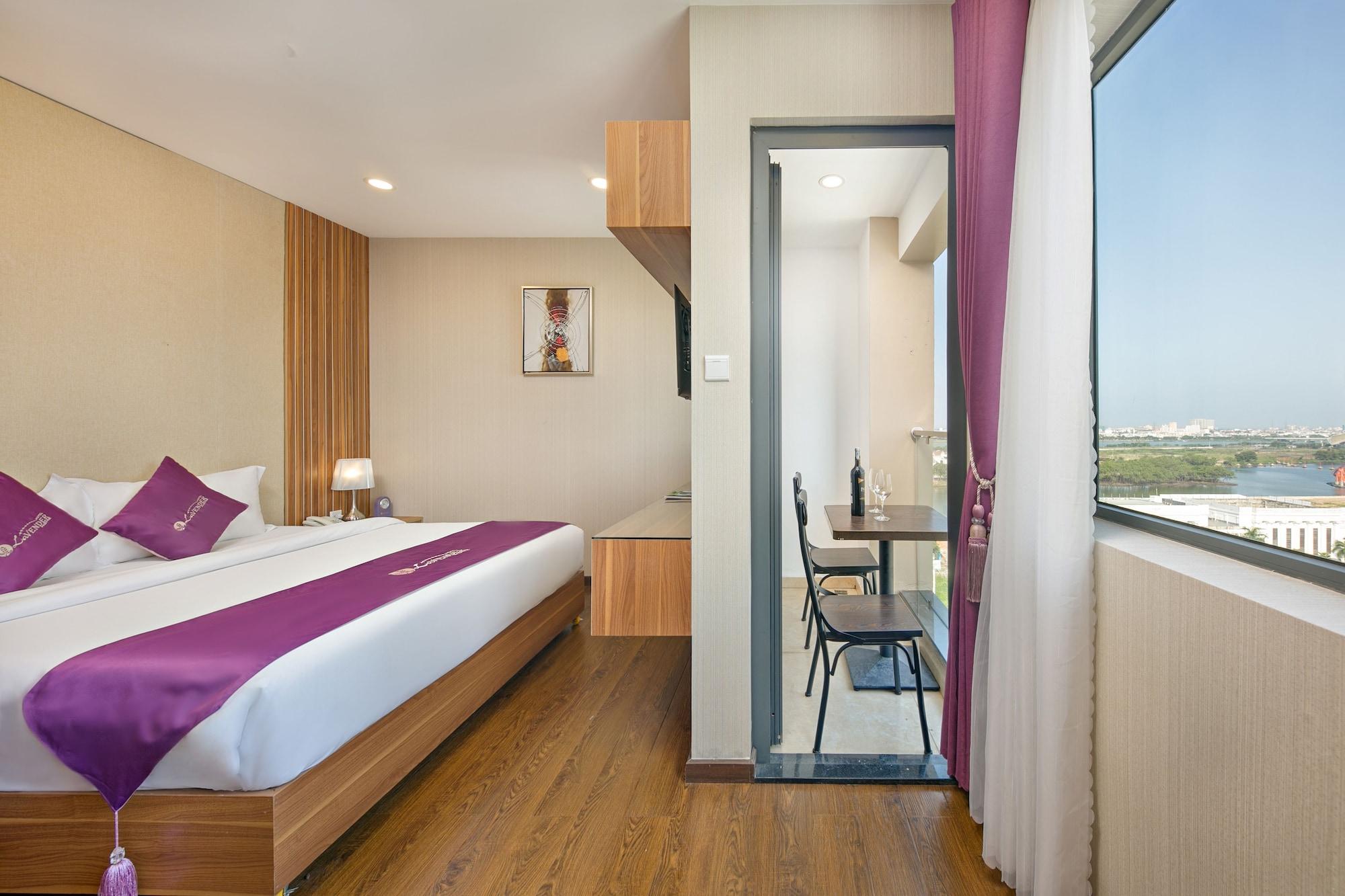 Lavender Riverside Hotel Da Nang Exterior photo