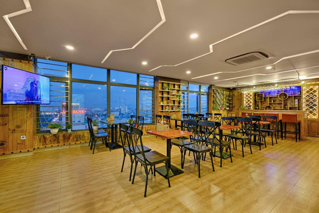 Lavender Riverside Hotel Da Nang Exterior photo
